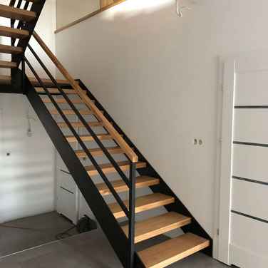 Nowoczesne schody drewniane Lubin