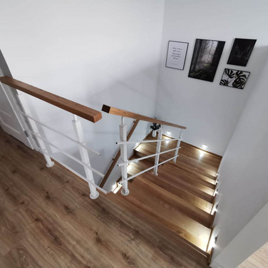 Nowoczesne schody drewniane Lubin