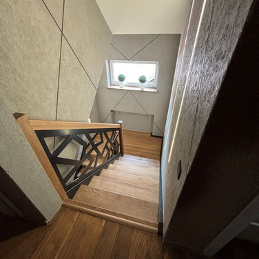 Schody z nowoczesna balustrada Smigiel