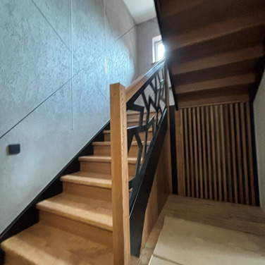 Schody z nowoczesna balustrada Smigiel